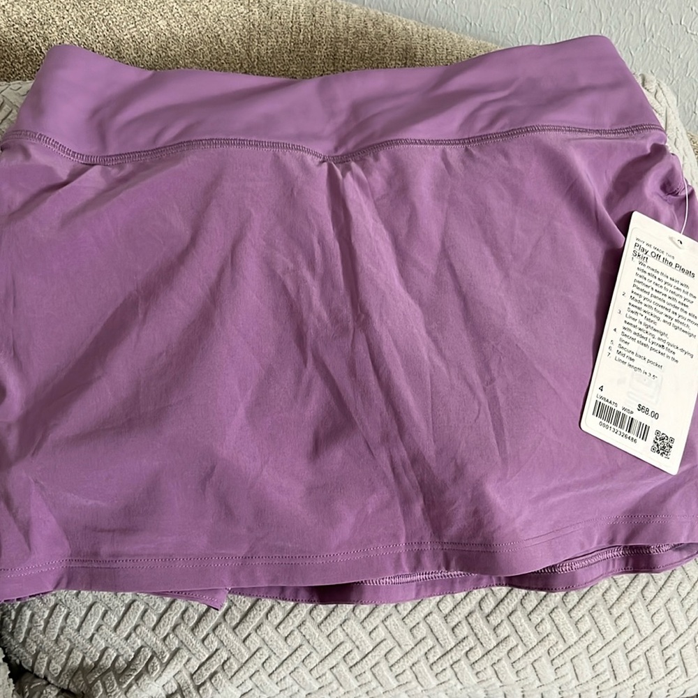 Lululemon Play off the pleats skirt